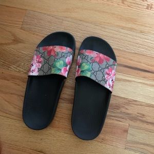 gucci slides